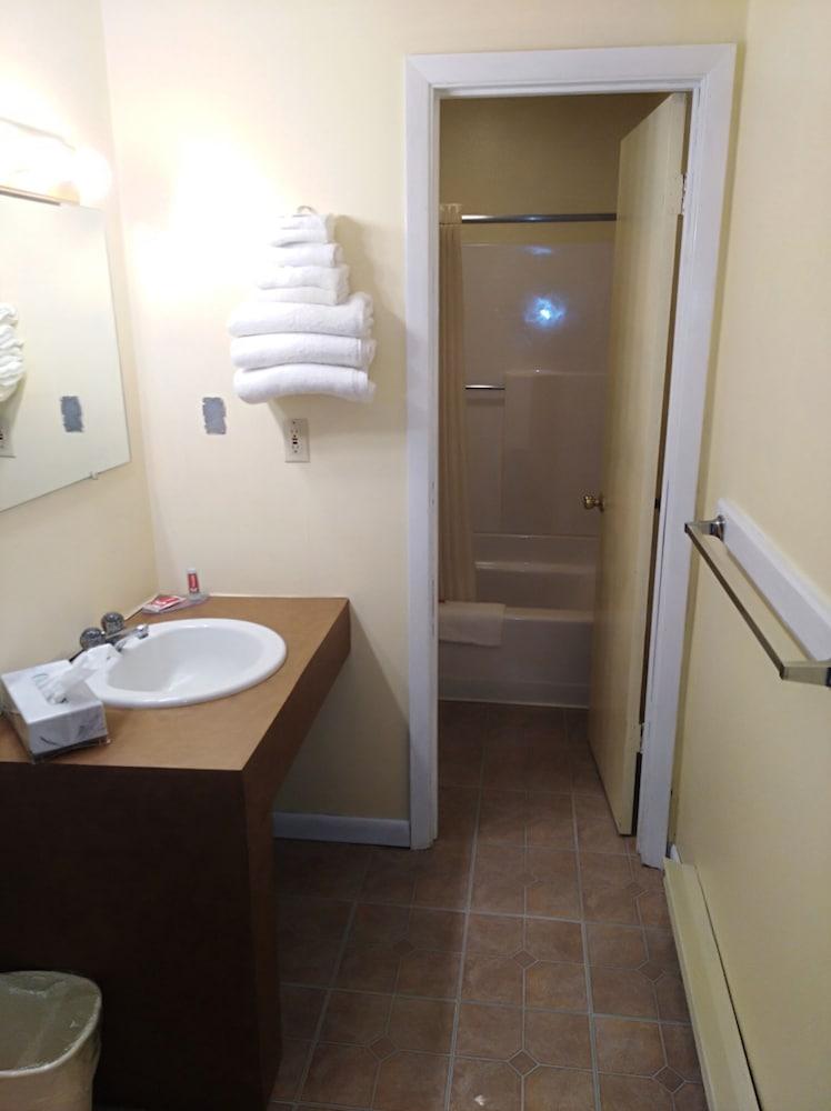 Hornell Econo Lodge מראה חיצוני תמונה