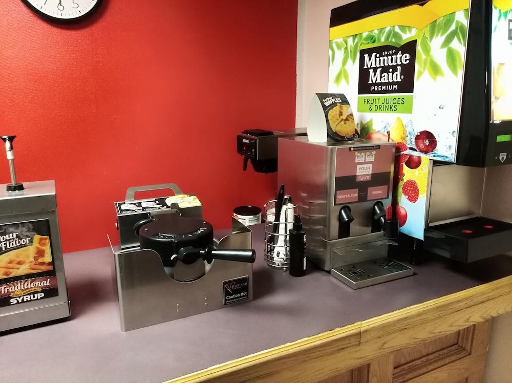 Hornell Econo Lodge מראה חיצוני תמונה